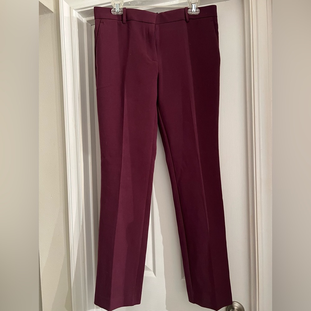 Ann Taylor size 8 Regular Plum Rose The Straight Pant